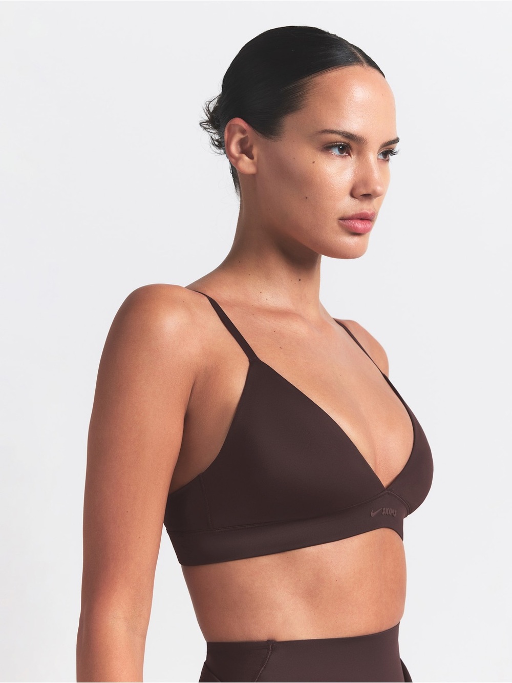 Nike skims  shine triangle bra color phoenix
